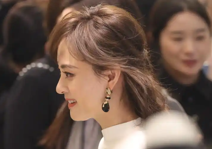 41岁孙俪美回来了!