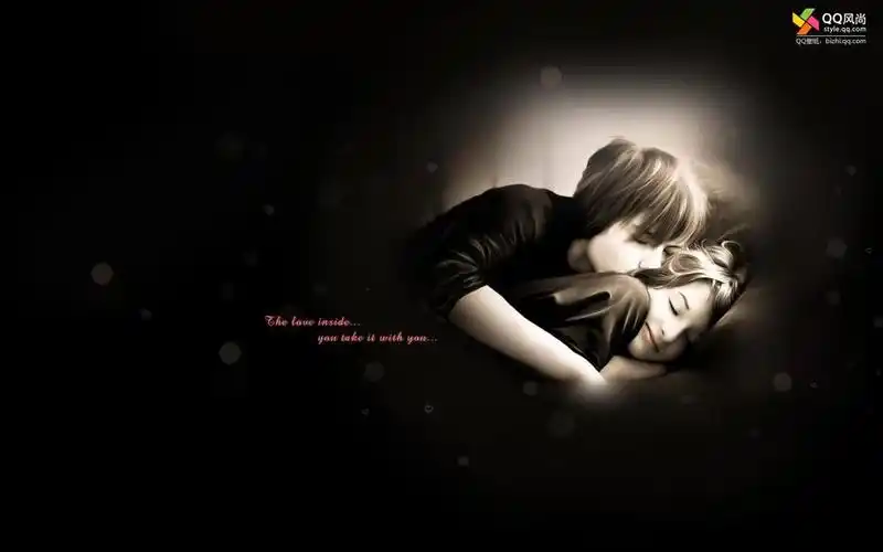 qq浪漫情侣桌面壁纸