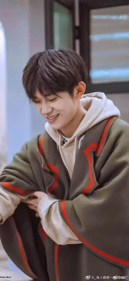 易烊千玺2023新年语音祝福##易烊千玺2023新年祝福语音