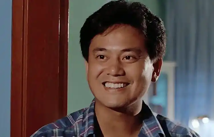 陈百祥被魔翡翠赋予超能力,拿王晶试验,真的让他干什么就干什么