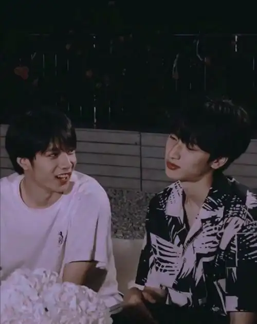 刘耀文严浩翔青春光芒万丈与你来日方长