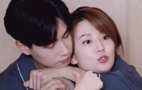 乔欣胡一天再爆超甜花絮,两人真的是太般配了!