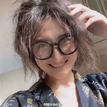 禾末茴超话#打卡秣茴# 阳光甚好 有你真好[为爱发光]