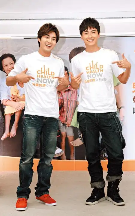 电臀天王瑞奇·马丁出柜消息,全球high翻,曾传出暧昧情的"小综"郑元畅