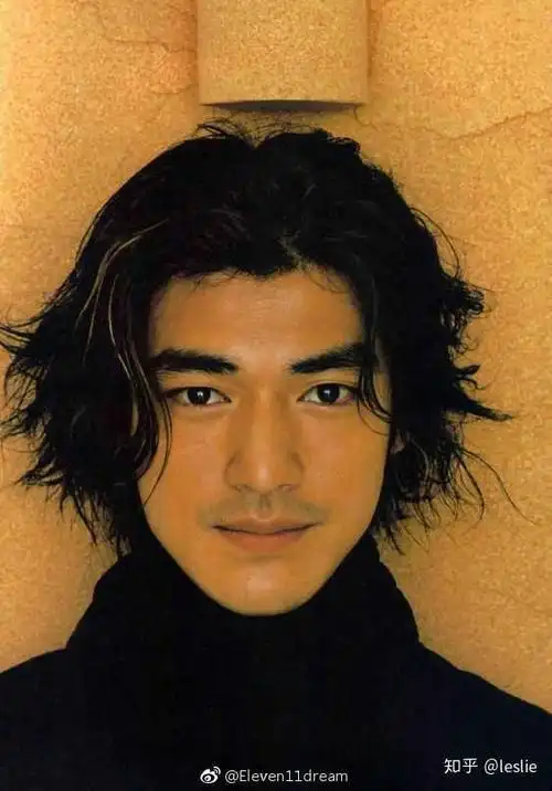 为何这么多人吹金城武的颜值?