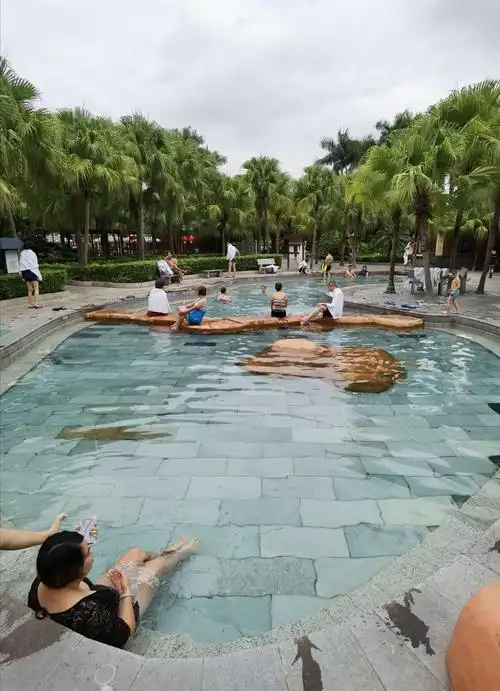 2020年国庆中秋双节新兴金水台温泉度假村两天游