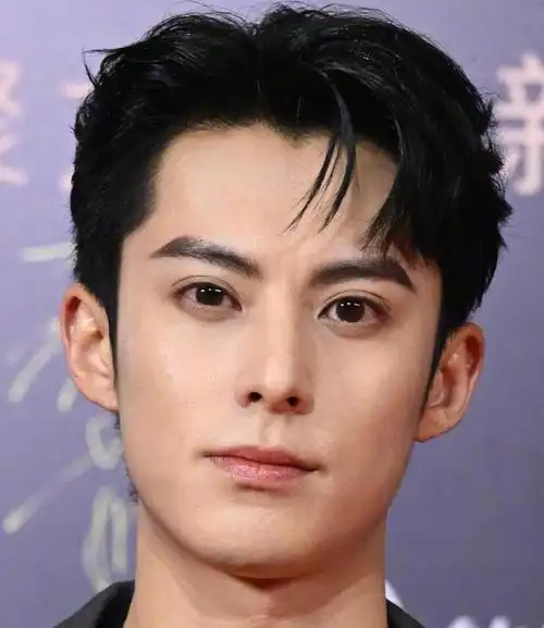 颧骨突出,嘴歪,当明星离开精修,缺点全暴露|赵丽颖|单眼皮|方脸_网易