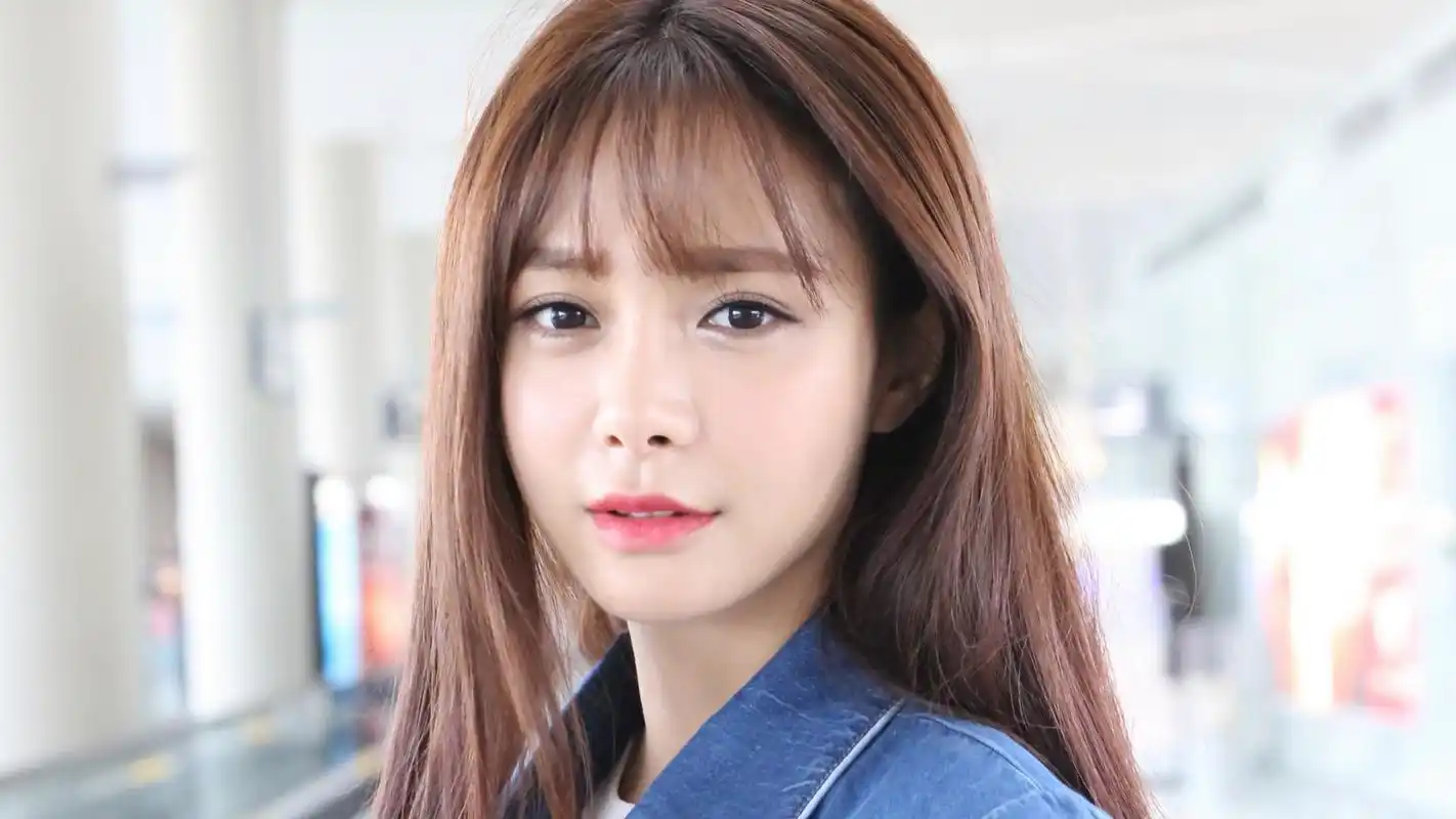 【中国女星 沈梦辰&温心3】【1920*1080】[24 6=30p]