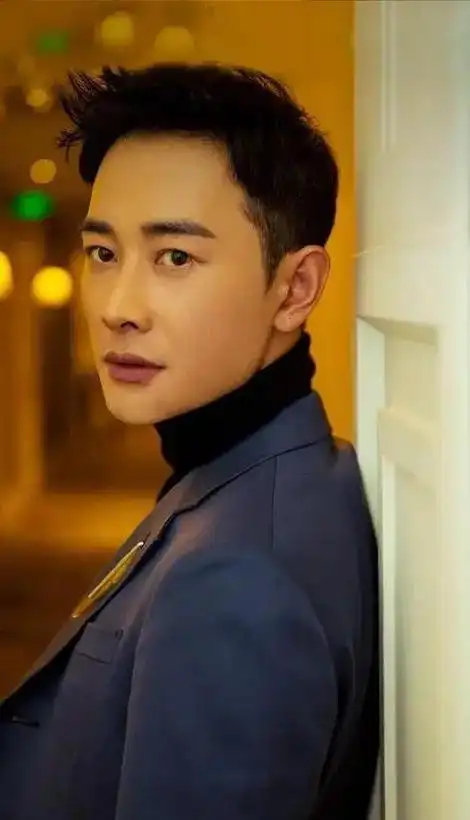 厉害了42岁的男星罗晋直接给娱乐圈来了个回马枪