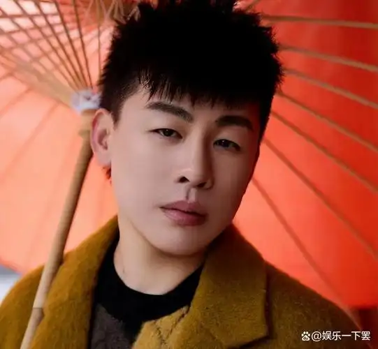 胡彦斌回应不唱月光的原因原因有点离谱