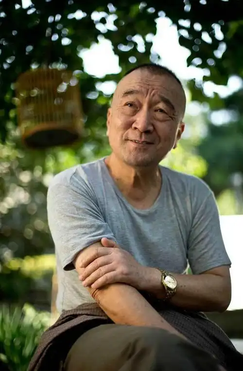 著名演员李保田:50岁爆红,60岁被封杀,75岁的他过得怎么样了?