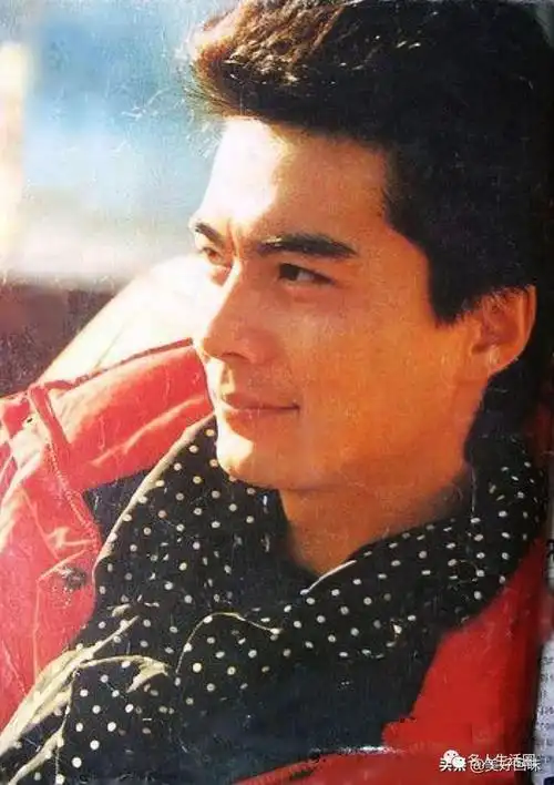 老照片阳光帅气的八十年代男影星马晓伟唐国强郭凯敏周里京