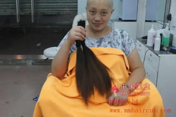 深圳孕妇胡小姐剃光头深圳mm8810