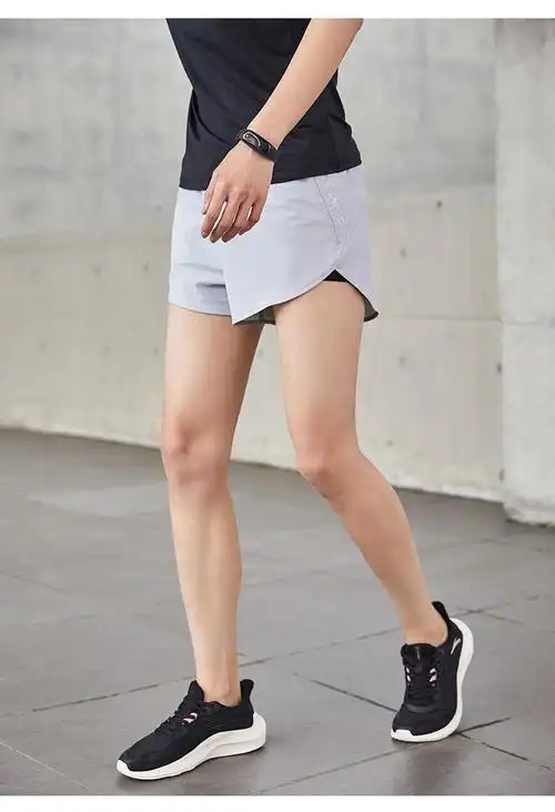 安踏运动短裤女21夏季新品综训系列女士热裤跑步训练宽松凉爽吸湿轻