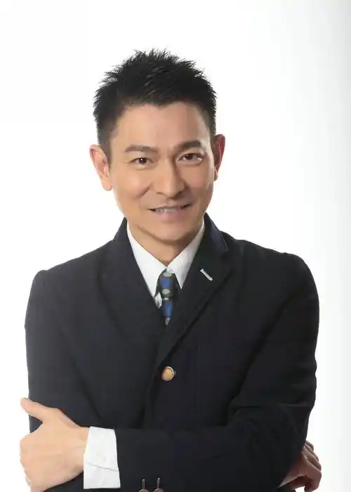 天王巨星刘德华,即将开启全球巡回演唱会,直冲热搜第一,_安迪_魅力