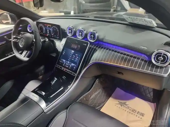 案例分享22款奔驰c200改装升级难以拒绝的内饰颜值