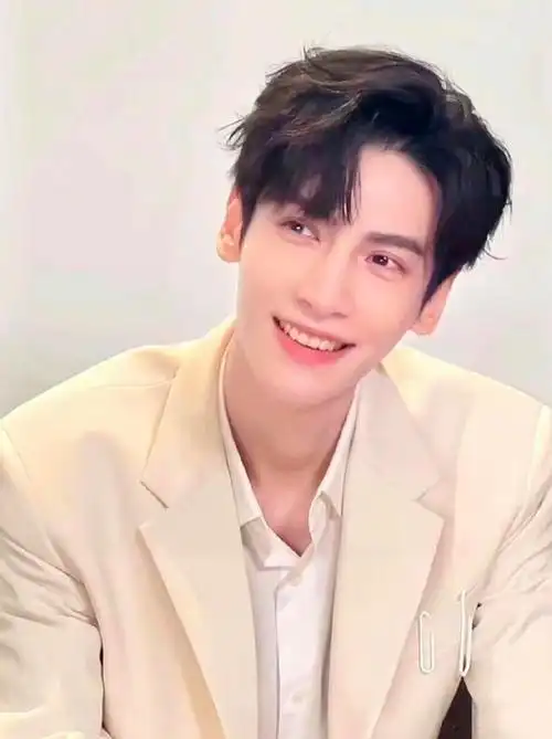 《长月烬明》罗云熙12:烬门野史知多少?一缕情丝8段爱恋