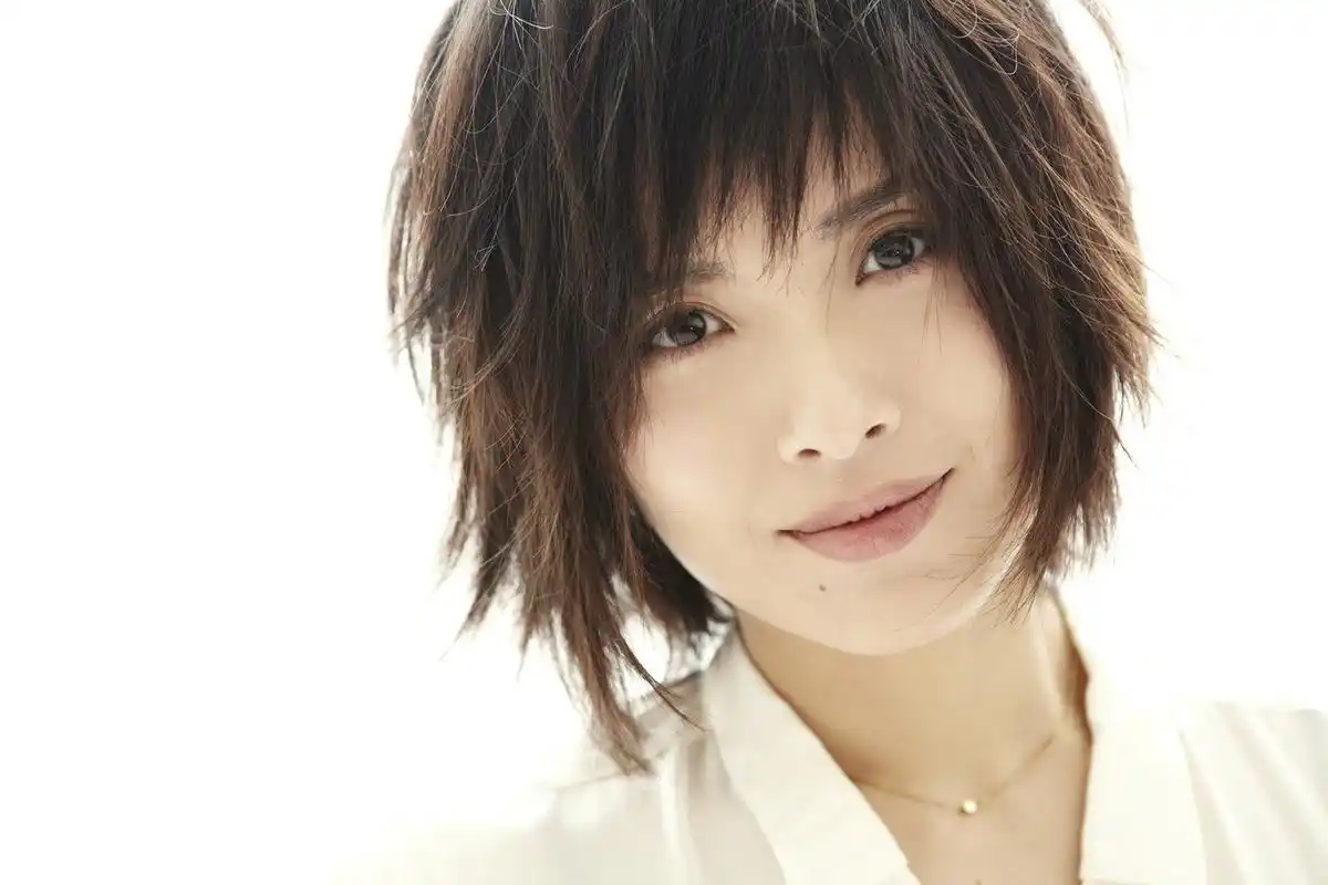 p>李佳,女,中国内地演员,1977年10月9日出生于 a target="_blank"