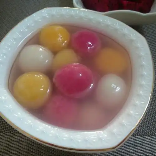 化蝶zhl做的彩色小汤圆