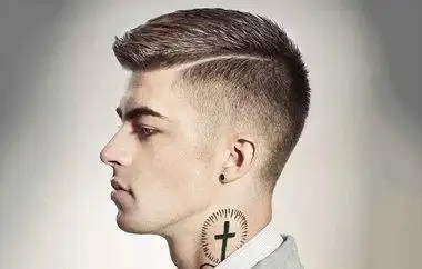 刀疤板寸发型图片