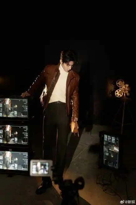 两场大秀又幸福了小飞侠……|肖战|小飞侠|少年团_新浪新闻