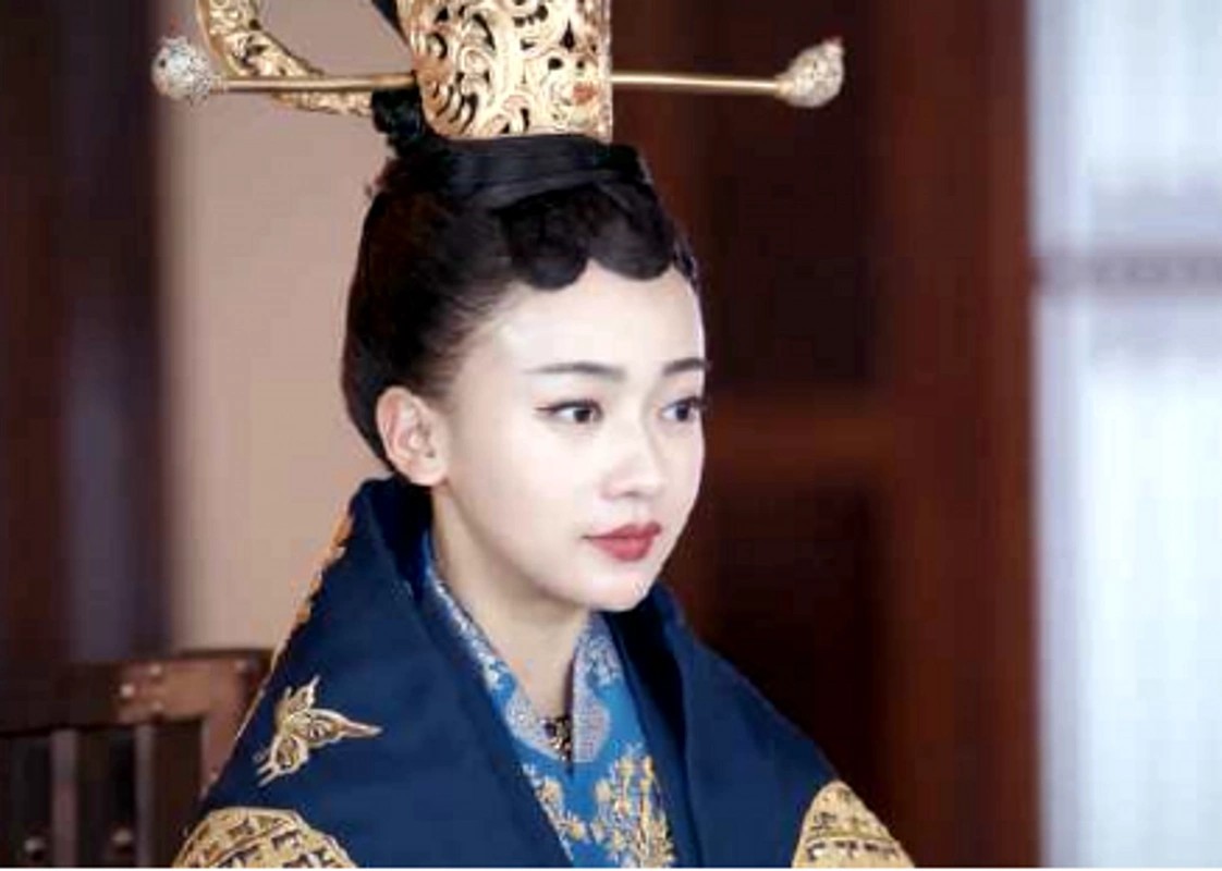 《凤囚凰》中,楚玉美,新蔡公主更美,但她却犹如"天仙"下凡!