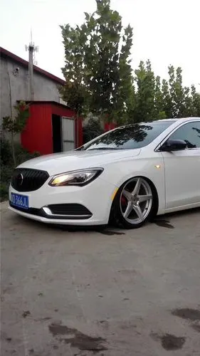 别克英朗改装气动避震悬挂好吗?气动避震低姿态改装效果怎样