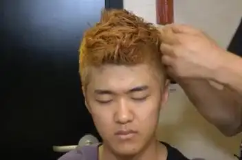 男生发型打理技巧 吹出来的帅气 经典飞机头_百度视频搜索