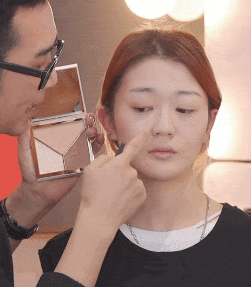 快收藏明星化妆师的换头般化妆技巧