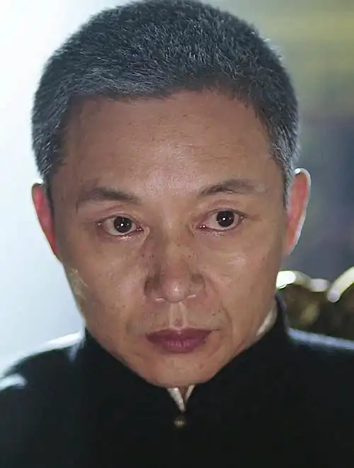 演员刘奕君演技实力派霸气十足