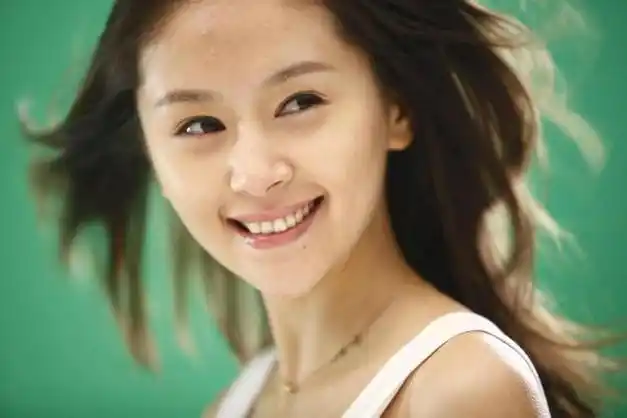 回顾:曾与大佬传绯闻,如今恋上小男友,单亲妈妈也有甜蜜爱情|王子文