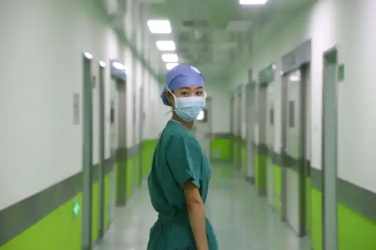 这些护士图片,美的让人感动!