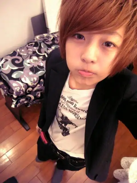 一张帅好看的非主流男生头像