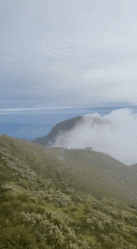 壮观武功山惊现飞龙在天