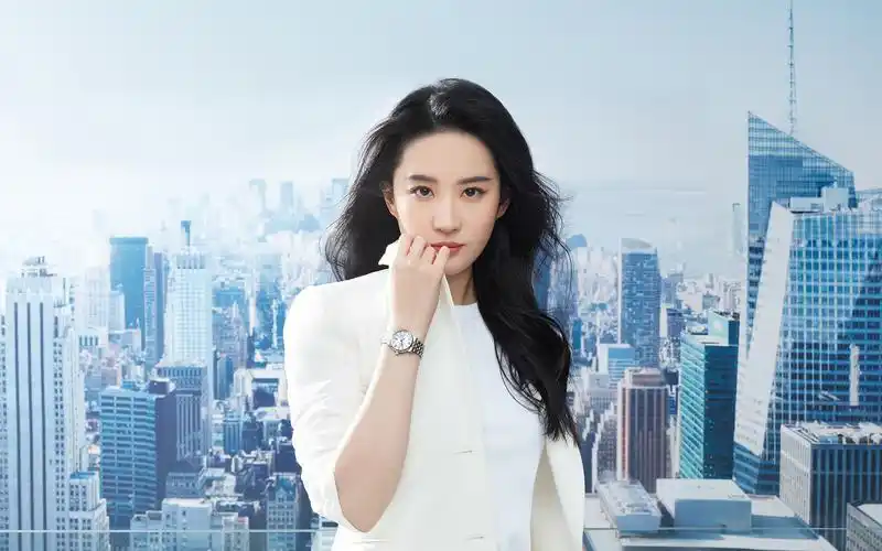 刘亦菲西装优雅高清桌面壁纸