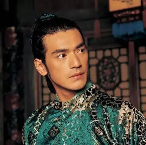 ▽《十面埋伏》里风流倜傥的金捕头