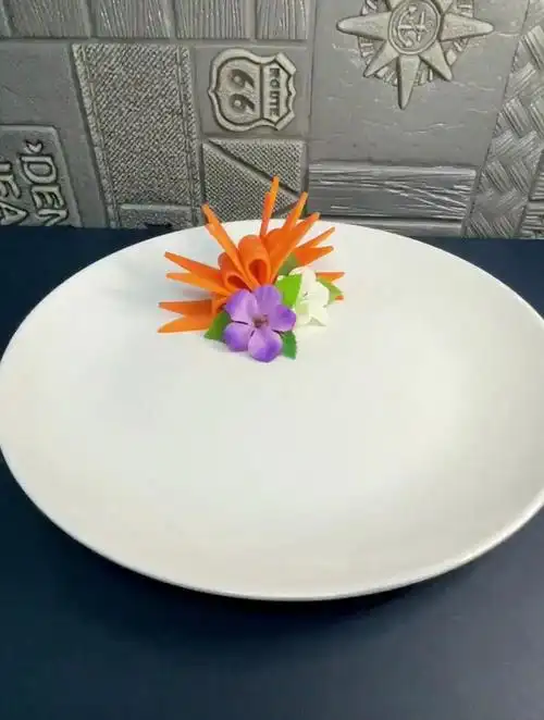 简单又好看的胡萝卜盘饰摆盘技巧教程
