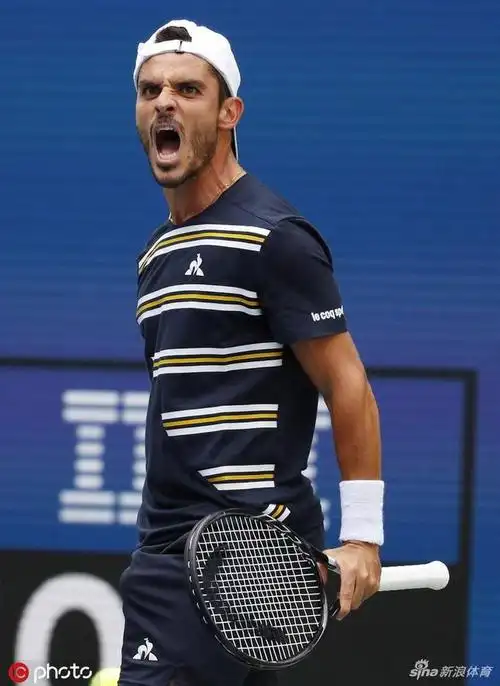 美网蒂姆1-3法比亚诺