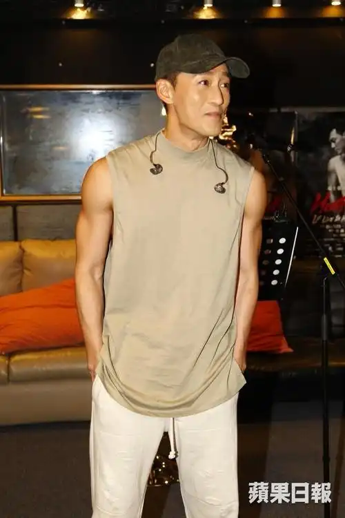 林峰会变"蛇精脸",是不是因为他们家有西班牙血统啊?