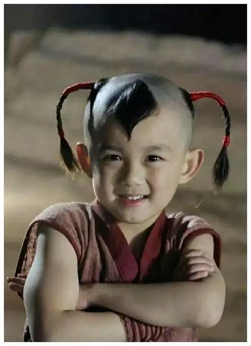 童星竞艳吴磊胡先煦的成长之路谁更胜一筹