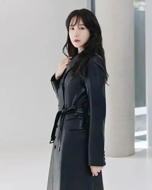 李智雅高清美图,气质优雅,女人味十足