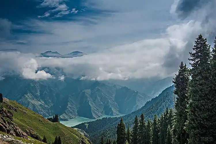 新疆天山风光图片_新疆天山风光高清图片_全景视觉