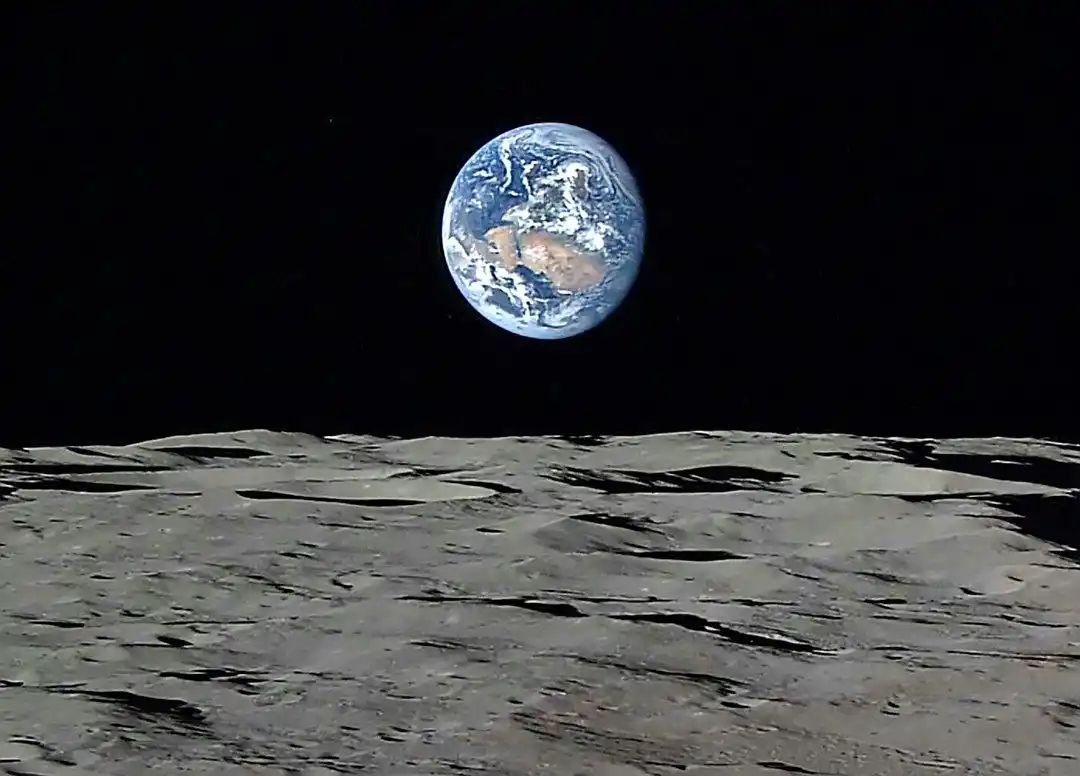 从月球上眺望地球,为何会让人感到恐惧?