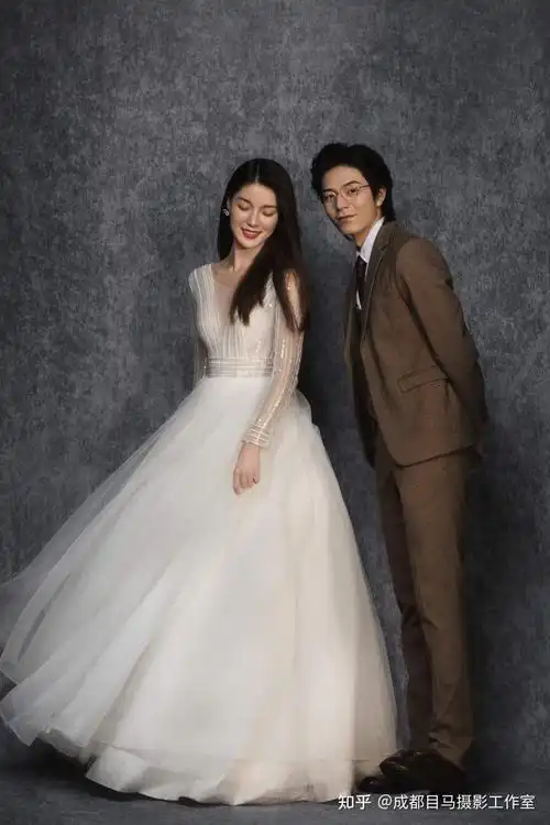 评一评,2021突然火起来的婚纱照风格,你觉得如何