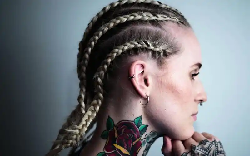 脏辫真的很"脏"吗?这样打理脏辫让你帅气出街,回头率爆表!