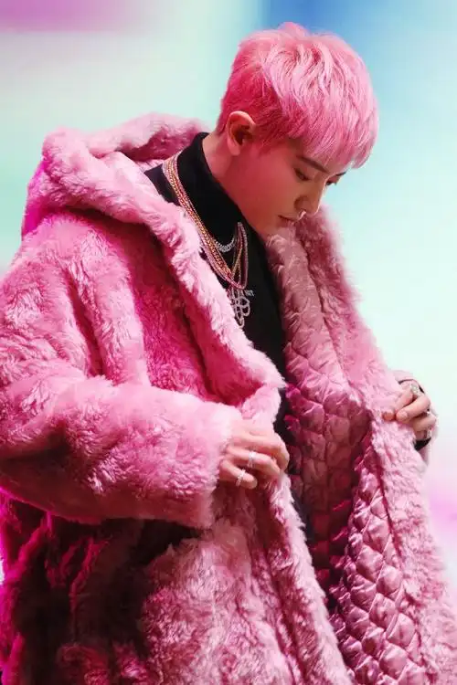 【朴灿烈】mv 未公开剪辑 大投放! exo《obsession》mv behind photo