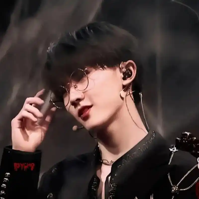 马嘉祺你是要帅死我啊