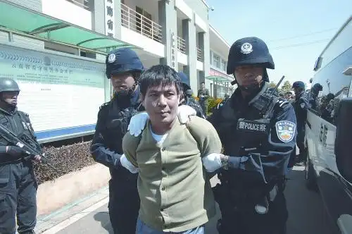 糯康被执行死刑引关注电视直播被称前所未有