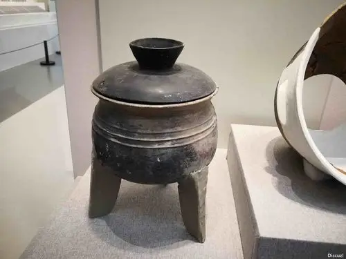 良渚博物院现展藏品——陶器