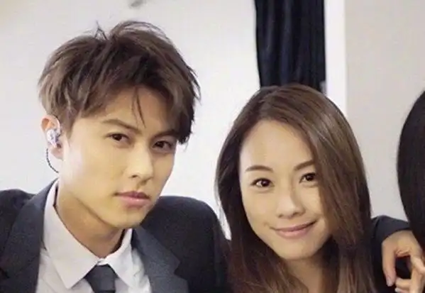 邓丽欣王子发文宣布结束三年恋情两人在2018年公开